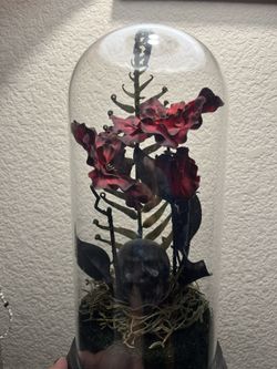 Hide And Eek Halloween Cloche
