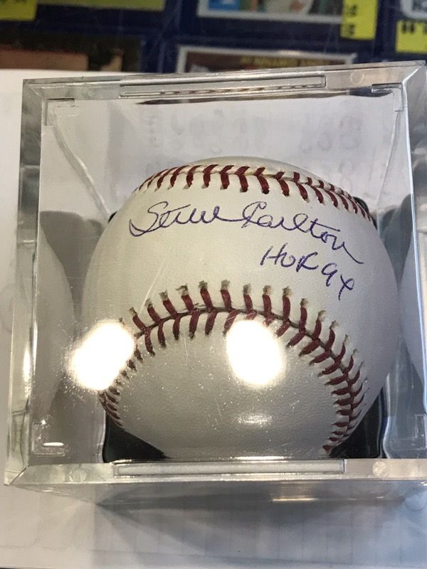 Steve Carlton "Lefty" Autographed Official Major League Baseball