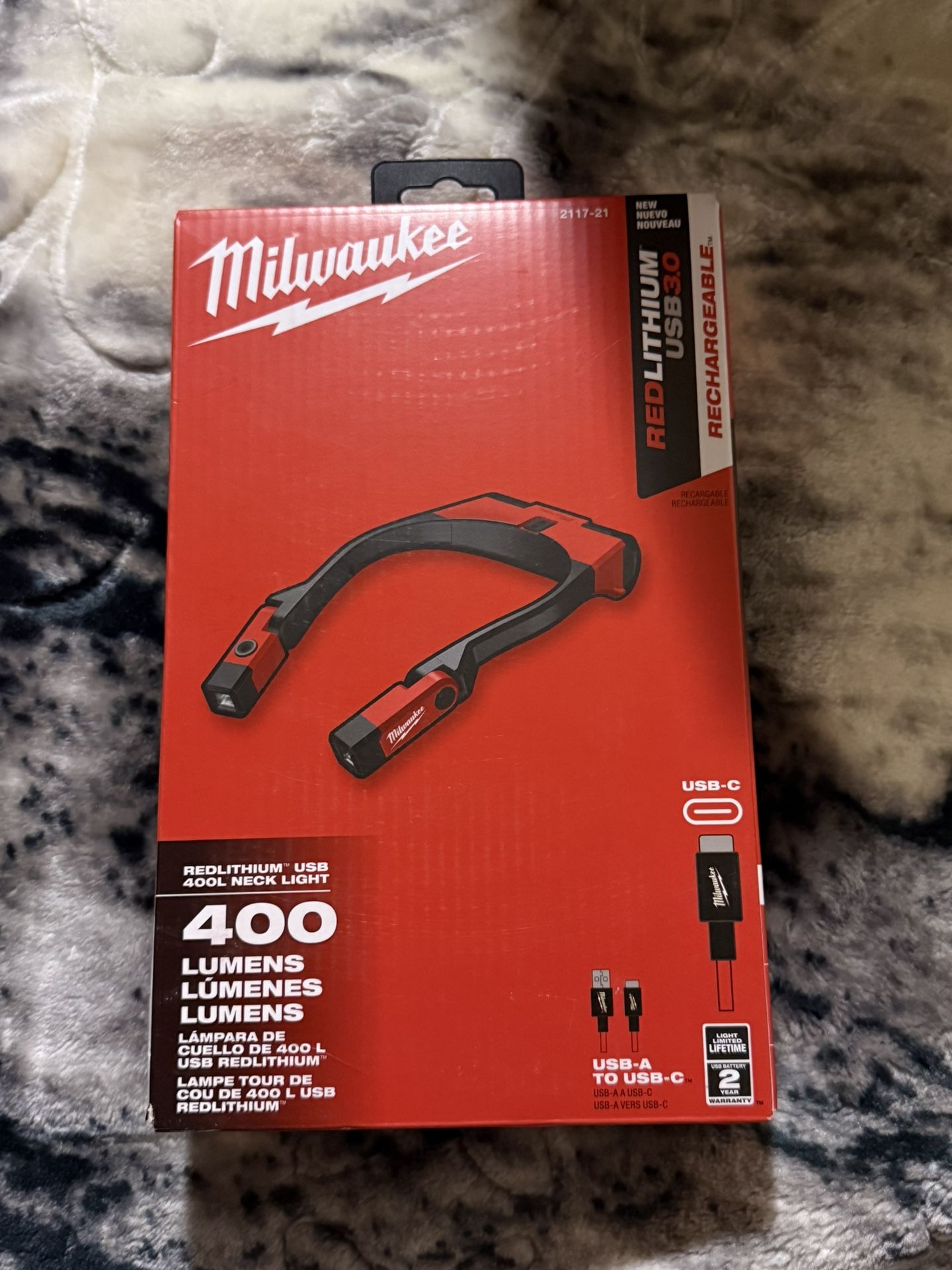 Milwaukee / Icon Light 