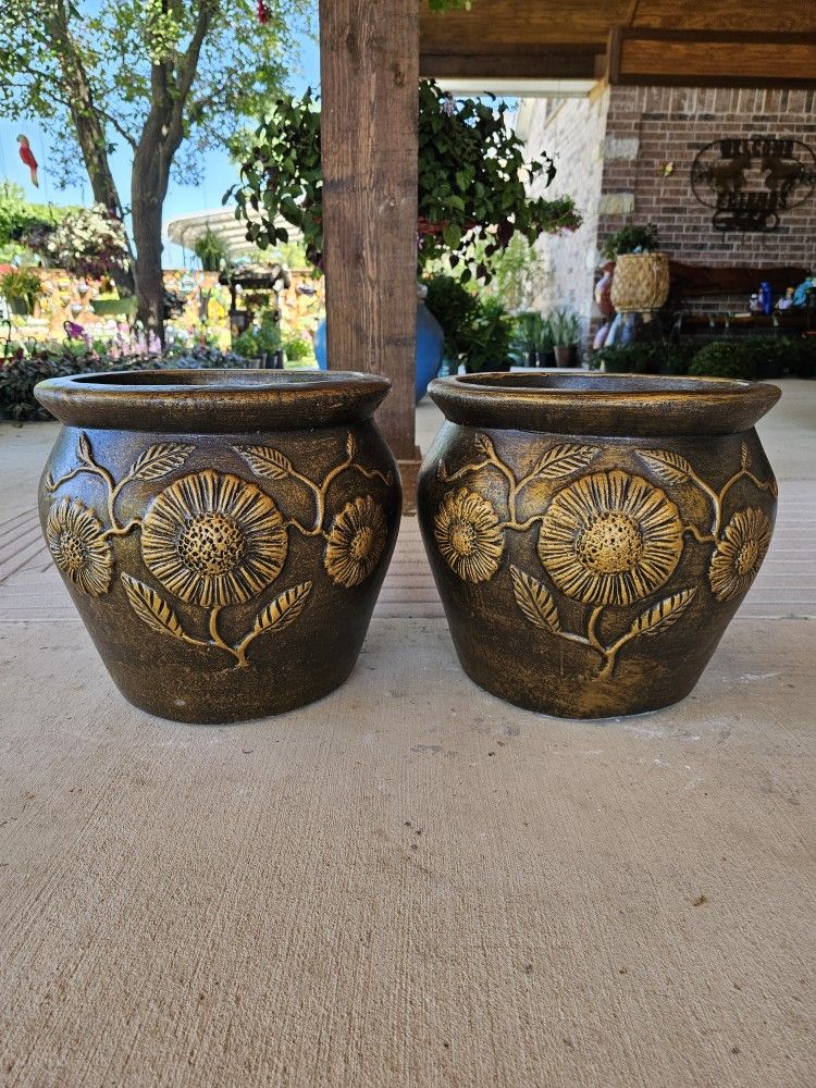 Sunflower Dark Clay Pots . (Planters) Plants, Pottery, Talavera $60 cada una.