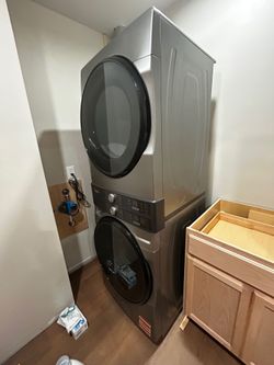 Whirlpool Laundry Tower