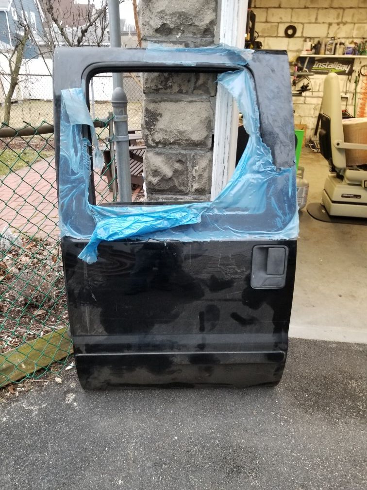 Ford super dury crew cab rear rust free doors