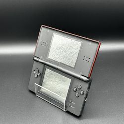 Nintendo DS Crimson