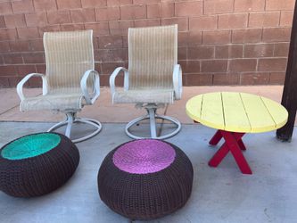5-Piece Eclectic Patio Conversation Set - Swivel Rockers & Wicker Poufs