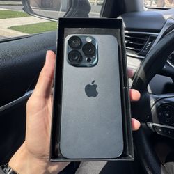 iPhone 15 Pro (unlocked )