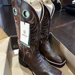 Ariat Boots women