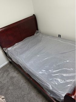Antique full size bed