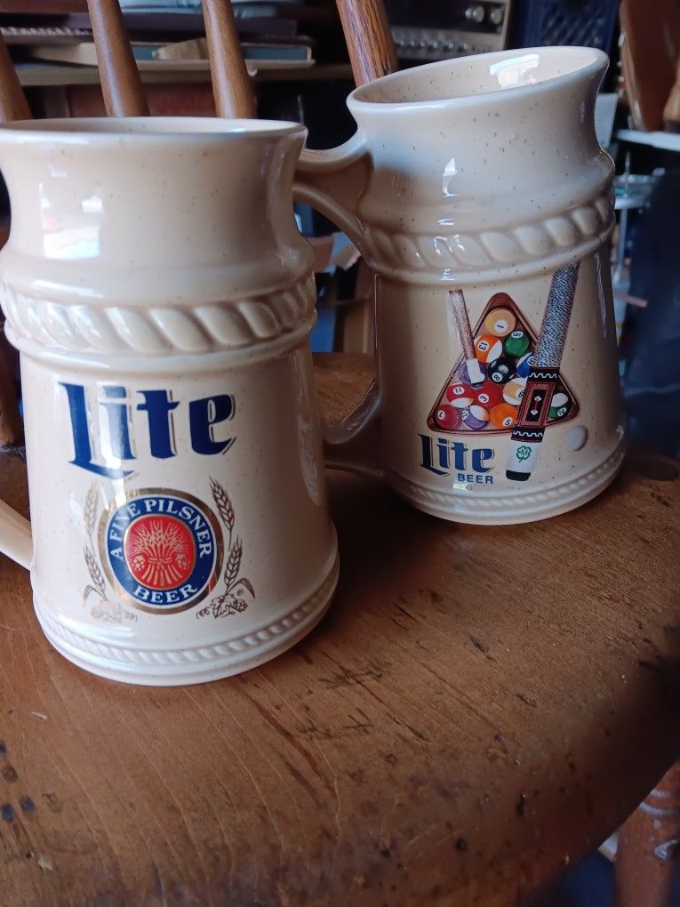 Miller Light world series of Pool Comemrotive Beer mugs