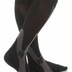 NEW IN PACKAGE COMPRESSION SOCKS L/XL