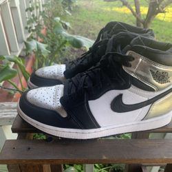 Jordan 1 High Silver Toes Women Size 11 Men’s Size 9.5