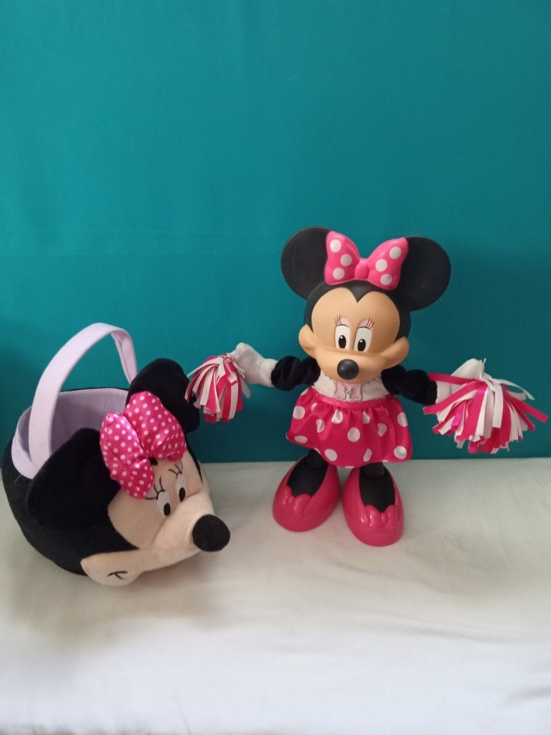 2012 Vintage Cheerleader Minie Mouse doll and basket for Halloween