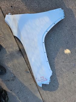 Jeep Grand Cherokee left fender oem