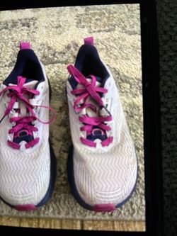 Tenis size 7 altar de Mujer