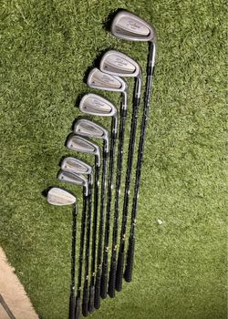 Titleist 990 Iron Set With Driver Set