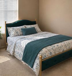 Full size Bed with mattress