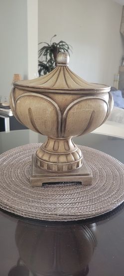 Vase With Lid- Decor, Storage
