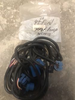 1999-2004 Ford / Meyers Headlamp Harness Adapters