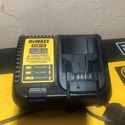 Cargador Dewalt