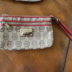 Michael Kors Wrist Wallet