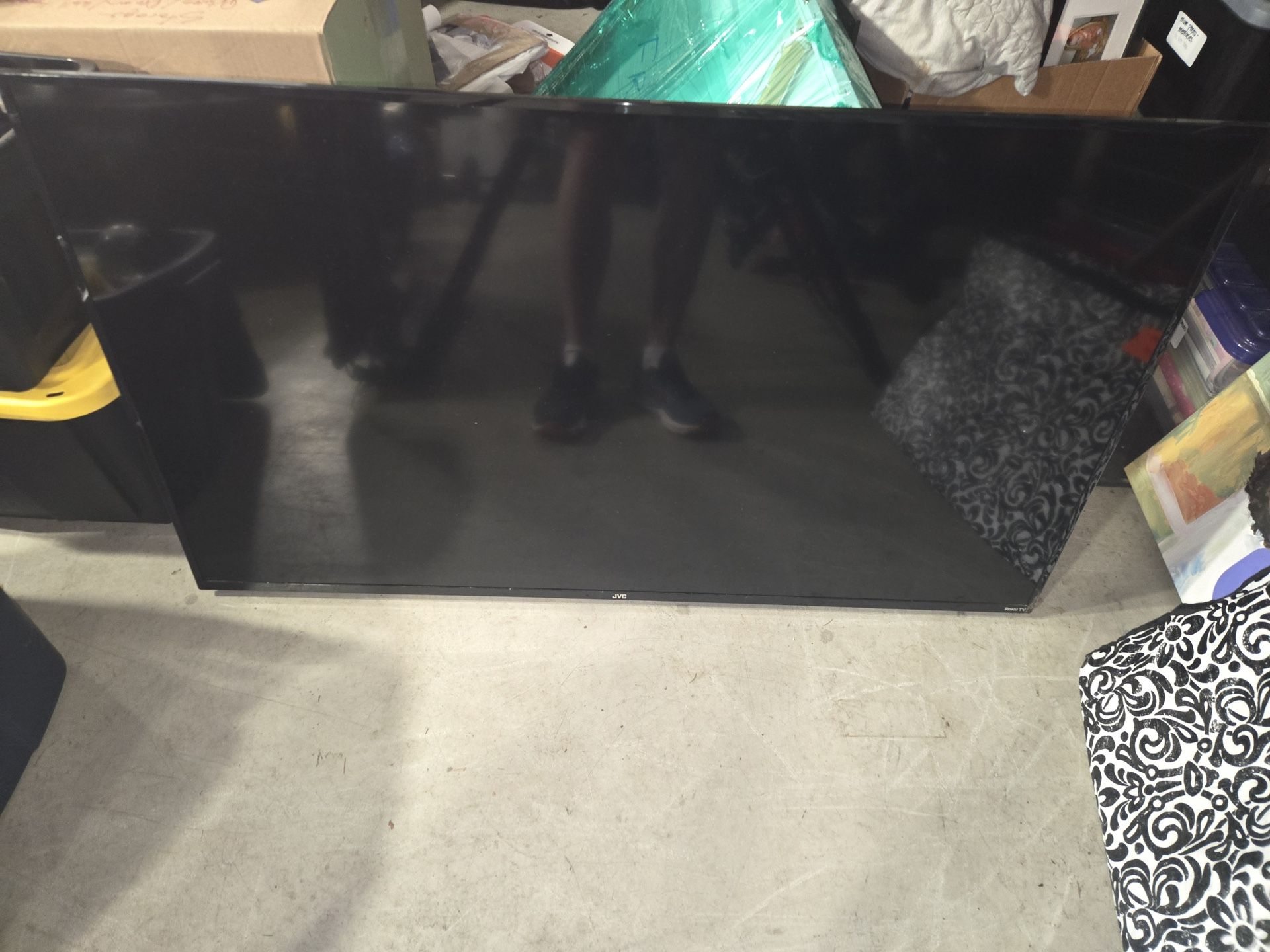 Roku 55” LCD TV