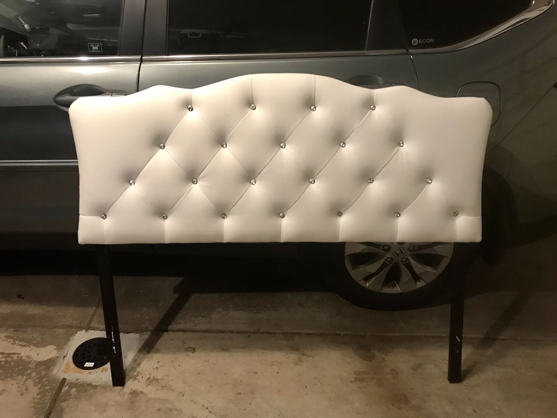 Headboard for Full-size Bed -  White, Tufted, Crystal Buttons 