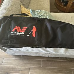 Minelab Metal Detector Soft Case. 