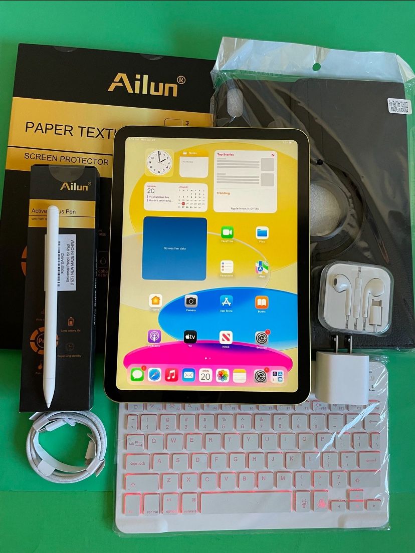 256gb Apple IPad 10th Generation (10.9” Liquid / 2022 model) with pen, keyboard, case & Accessories (warranty 2026)