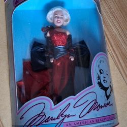 Vintage 1993 MARILYN MONROE Sparkle Superstar Doll