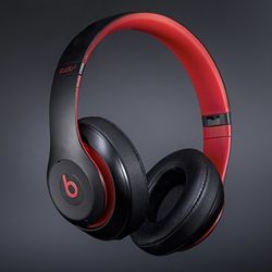 Beats Solo 3 Defiant Black Wireless Headphones 