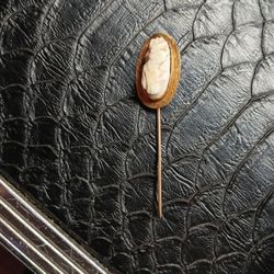 10k Broach Pin Ivory