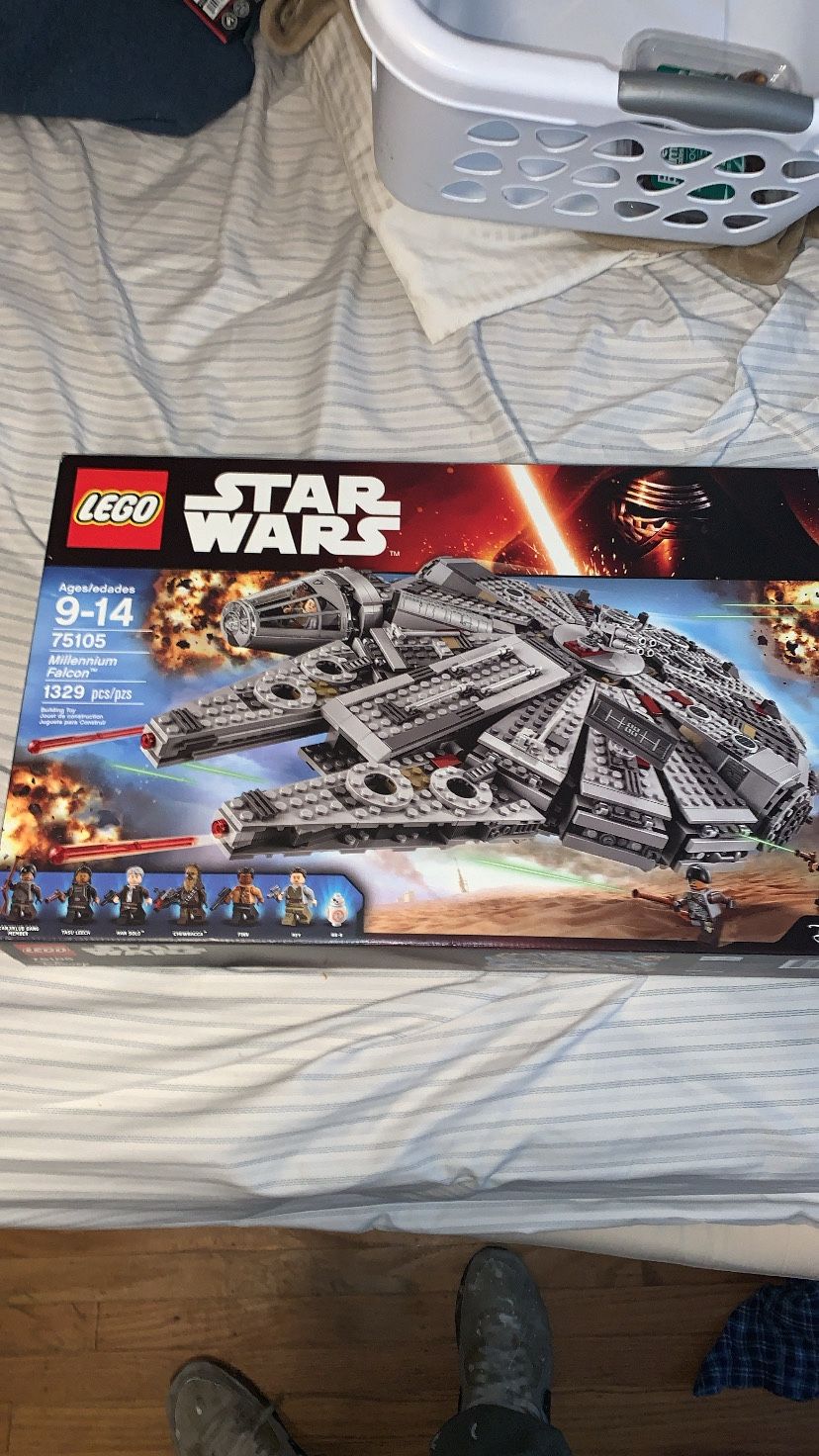 Lego Star Wars 75105
