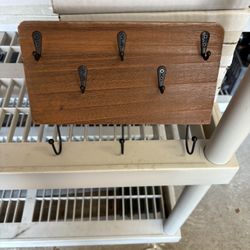 Key And Letter Holder