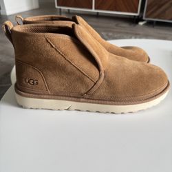 UGG Neumel Minimal Boot Sz 12