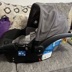 Safety First Infant Car seat 