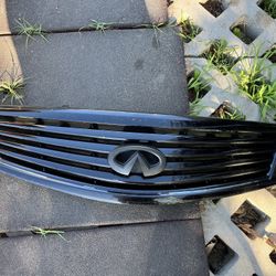 For Infiniti G37 G25 2010-2013 Q40 4 Door Sedan Gloss Black Front Bumper Grille