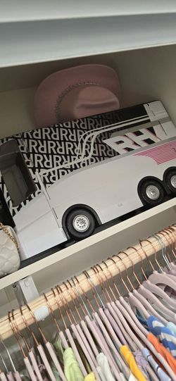 Rainbow High Doll Bus