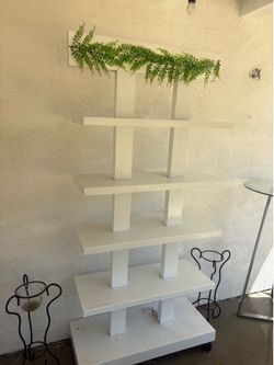 Metal white shelves with wheels