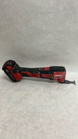 Milwaukee multitool with CP 2.0 battery no charger
