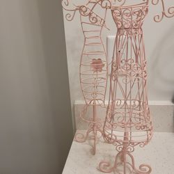 2 Cute Pink Jewelry Display 