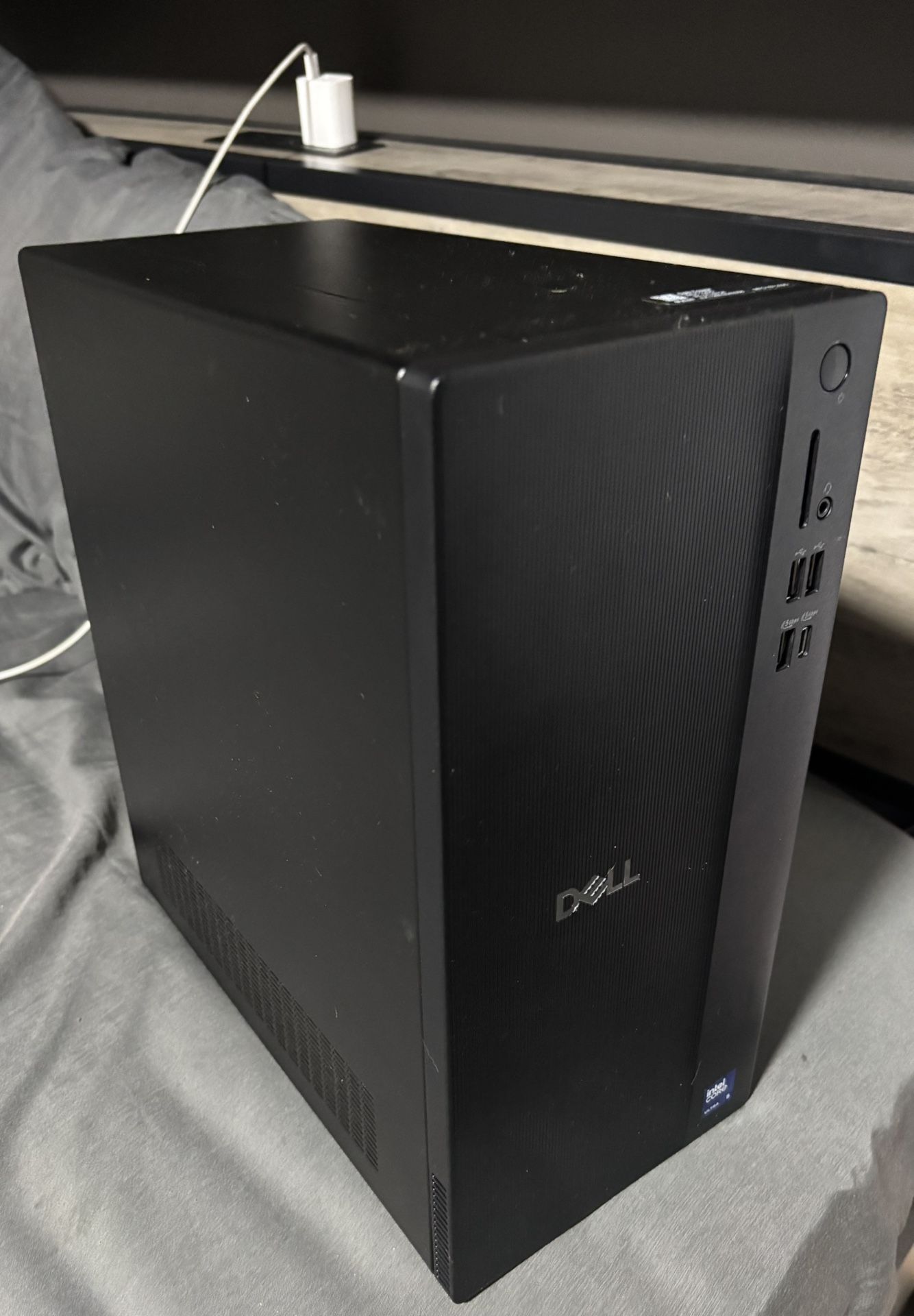 Fortnite RTX Gaming PC And 165 Hz Monitor