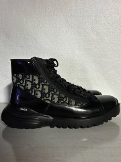 Dior High-Top Oblique Boots