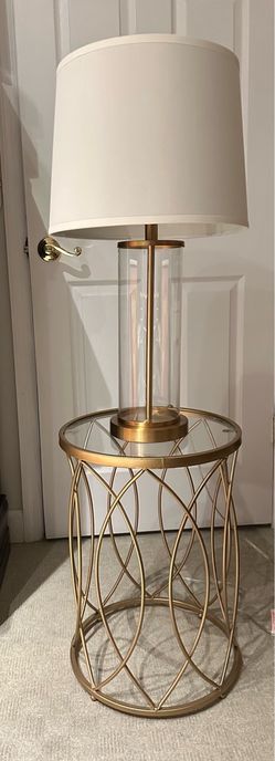 Fine lamp and chair stand