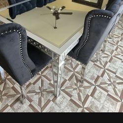 Z Gallerie Sophie Dining Table Only
