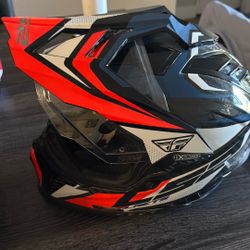 LS2 Helmet Explorer 