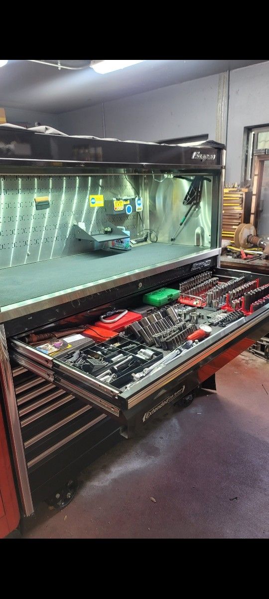 SNAP ON BOX/ TOOLS