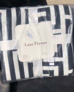 New Throw blanket home decor
