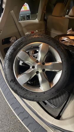 Jeep Cherokee 2 set original wheels
