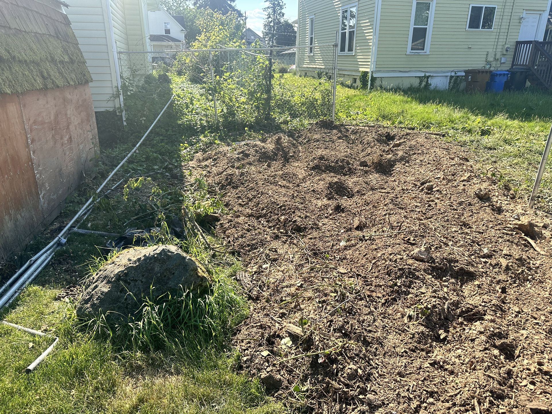 Fresh Mulch / Wood Chips From Stump Grindings for Sale in WA