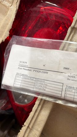 Scion TC 2005 Taillights