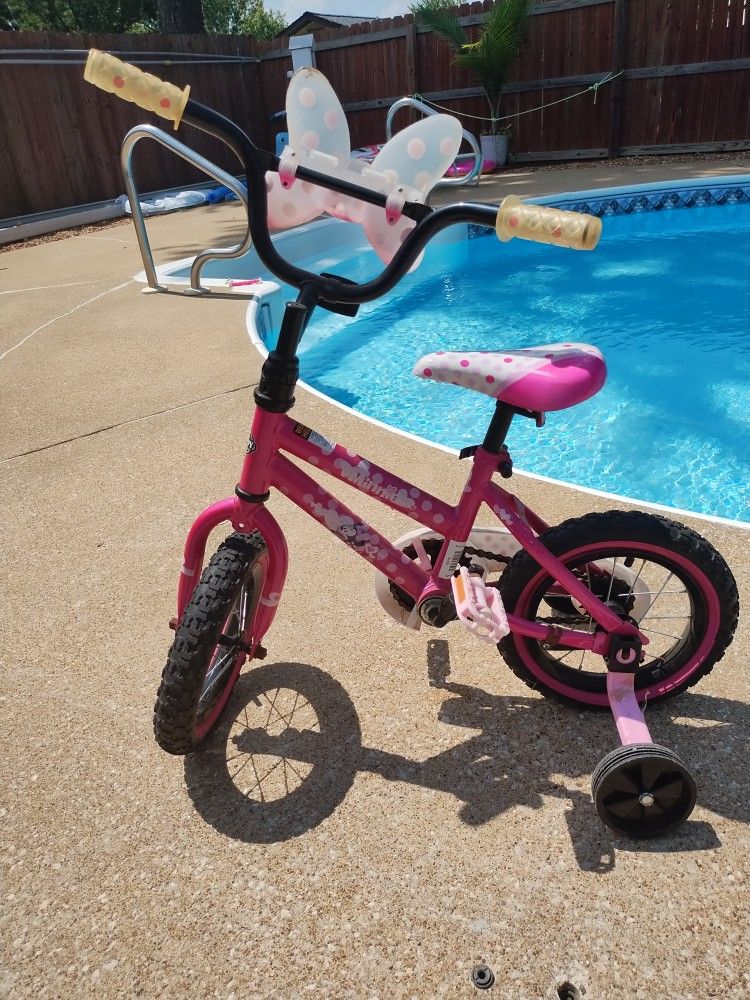 Free 12 In Minnie Mouse Bike